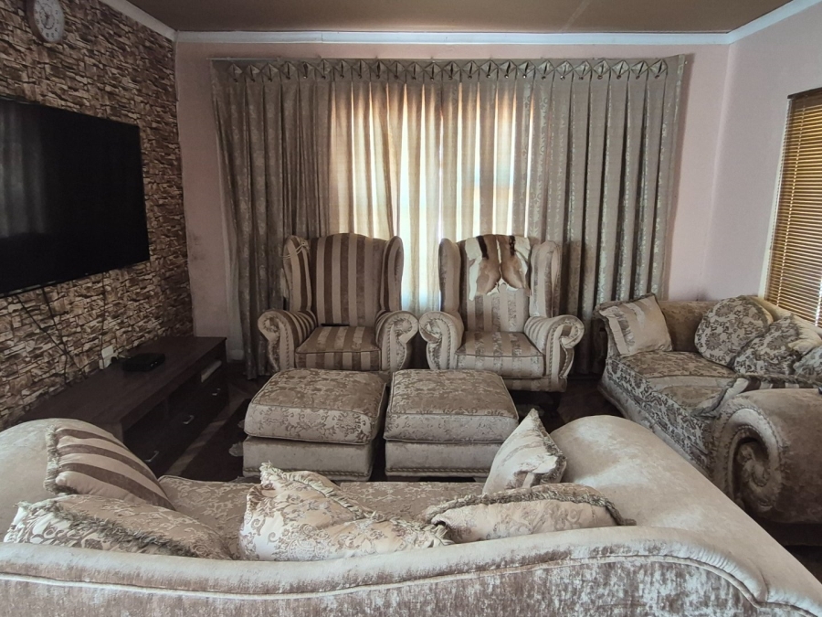 3 Bedroom Property for Sale in Kwadwesi Eastern Cape